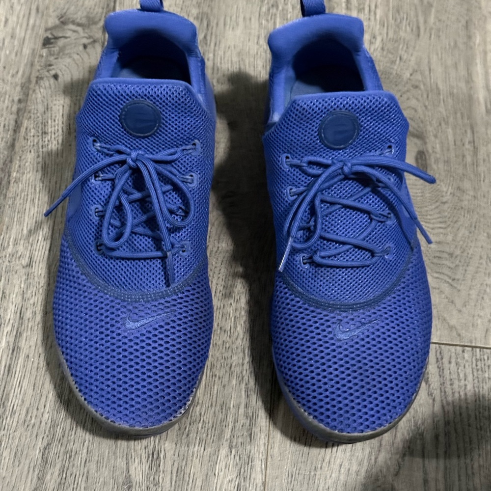 Nike women’s Royal Blue Sneakers